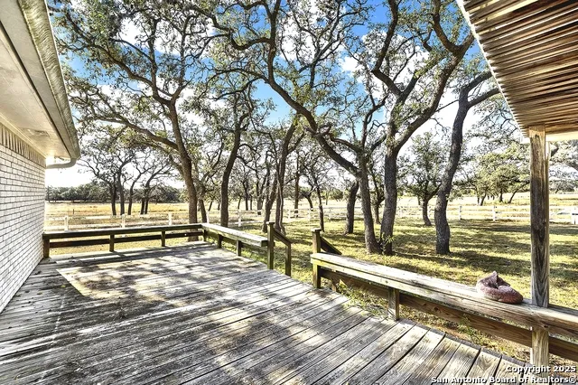 16103 State Highway 16 N Medina, TX 78055
